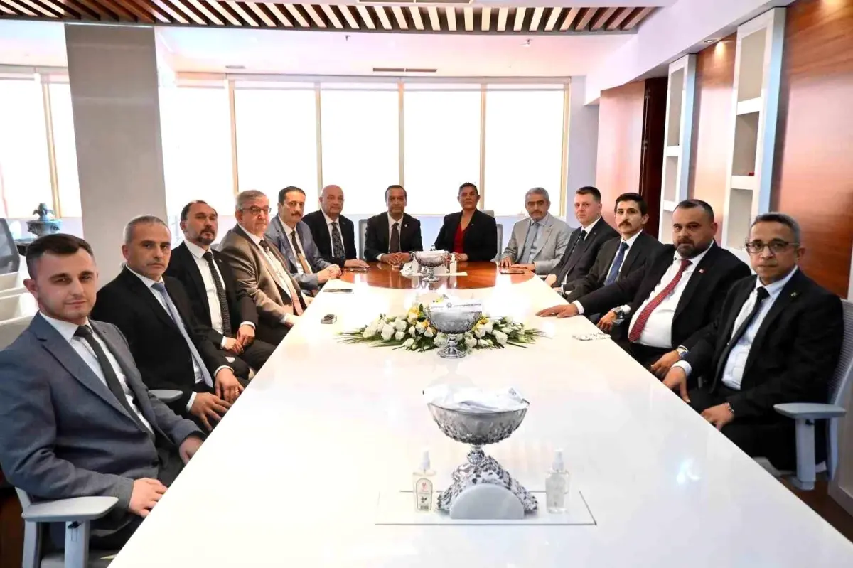 mhp heyetinden ozlem cerciogluna ziyaret 1qYvsG5l