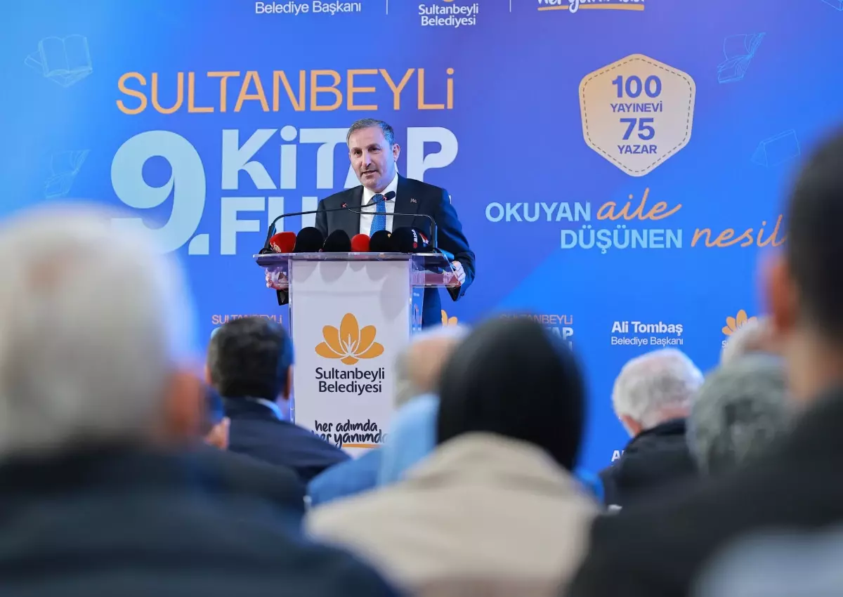 9uncu sultanbeyli kitap fuari basladi EgAqAH77.jpg