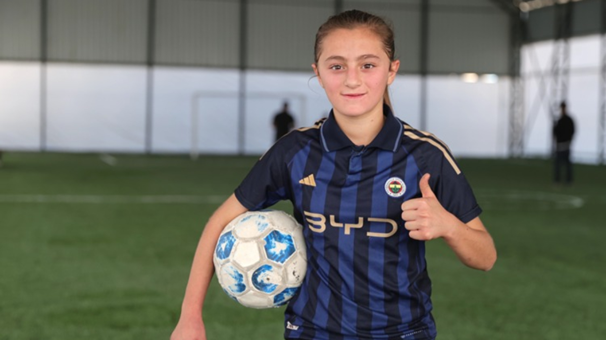 hakkarili sari firtina gulun hayali gercek oldu mezrasina hali saha yapildi 3E1njI88.jpg