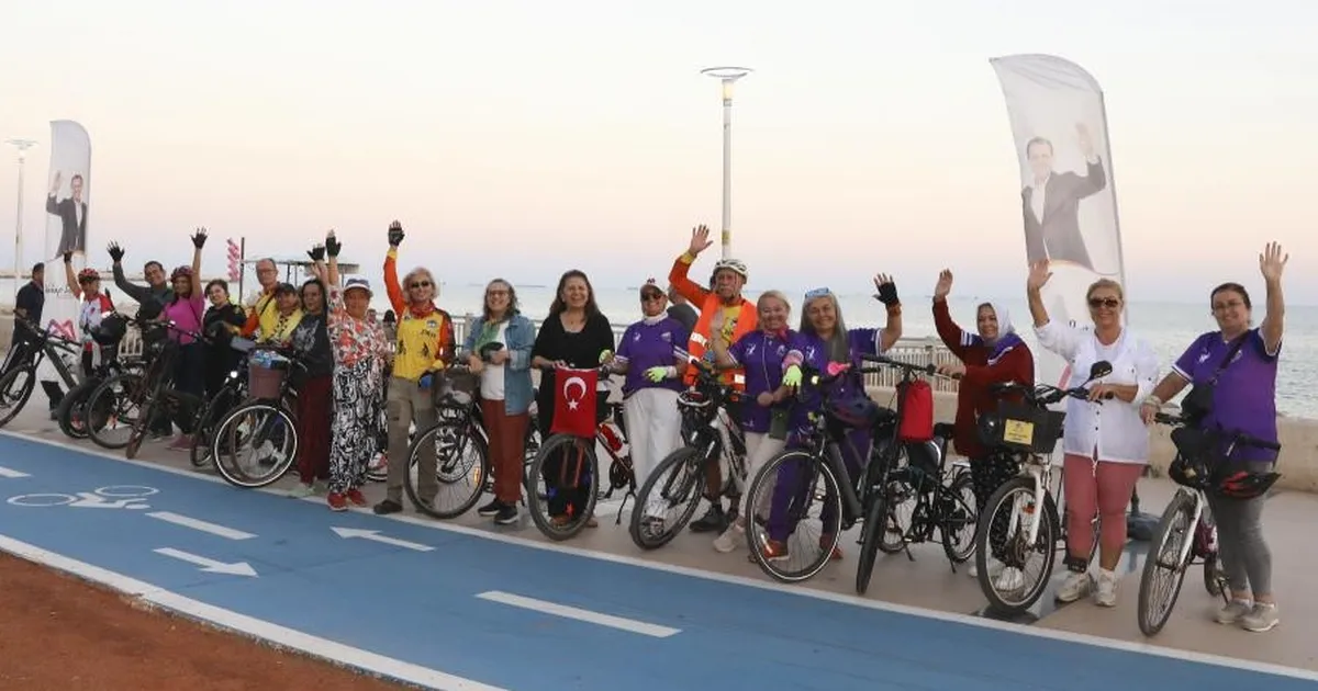 mersinde kadinlara pedal gucu kdRNBVWm.webp