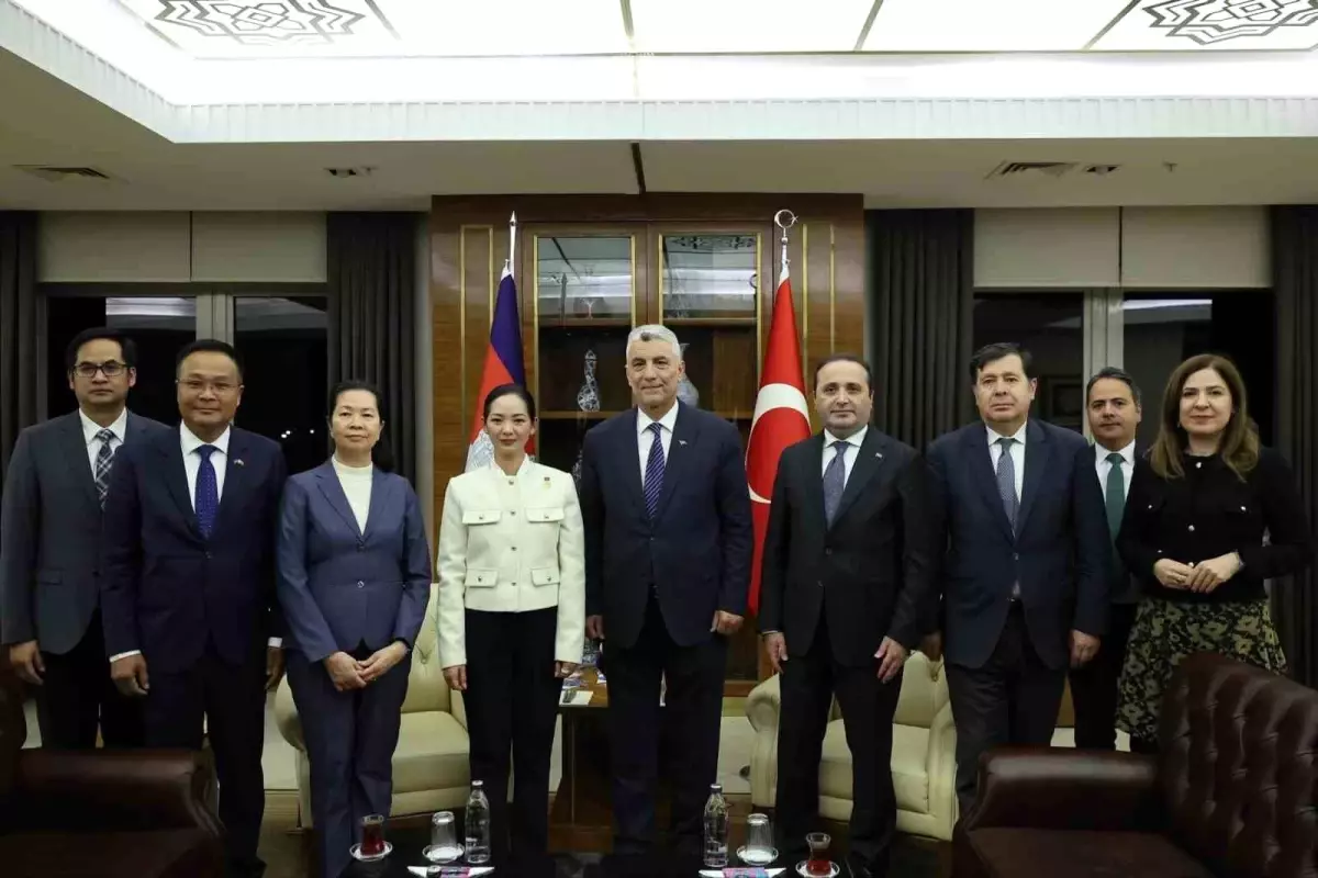 turkiye kambocya ticaret gorusmesi XWgsQxdP.jpg