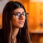 yetiskin-film-oyuncusu-mia-khalifa-israilin-lubnani-bombalamasina-tepki-gosterdi-aJXW4gHQ