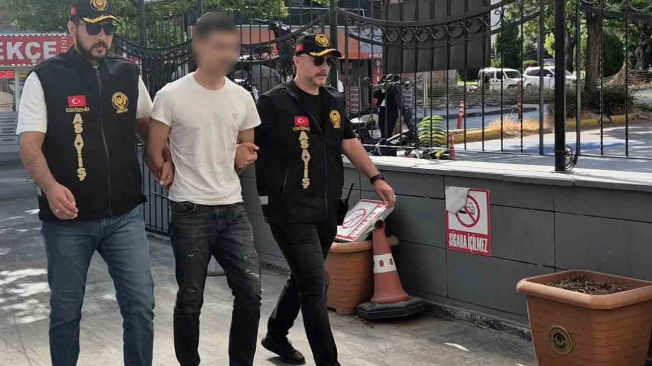 Pompali tufek ile 1 cocuk 3 kisiyi vurdu eskisehirde kavga kanli bitti MddpONH6