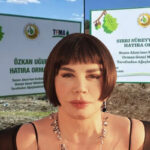 Sezen aksu hayatini kaybeden dostlari ozkan ugur ve sirri sureyya onderin anisini 10 bin Hhf85nxg